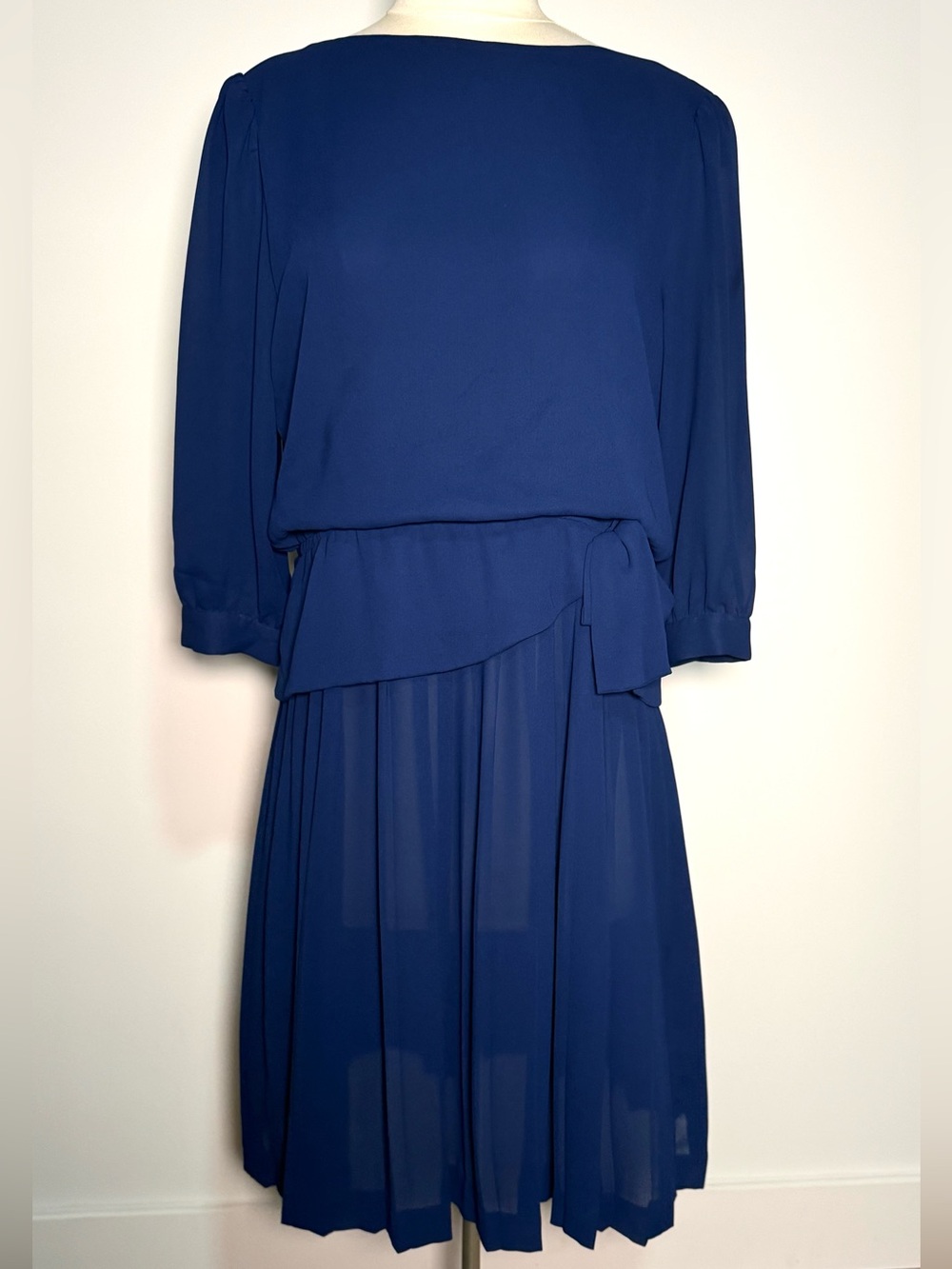 Vintage 1980s Petite Classic Navy Blue Pleated Women's Dress